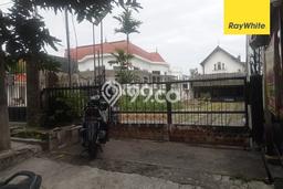 Best Deal Hunian Mewah Ideal dan Luas di Tegalsari, Surabaya Best Deal Hunian Mewah Ideal dan Luas di Tegalsari, Surabaya