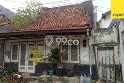 Rumah Modern Cantik 2 Kamar Bisa Langsung Pindah di Genteng Rumah Modern Cantik 2 Kamar Bisa Langsung Pindah di Genteng