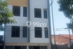 Ruko paling strategis disewakan di Tambaksari Surabaya Ruko paling strategis disewakan di Tambaksari Surabaya