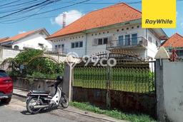 Dijual Rumah Premium dengan Fasilitas Sekitar Komplit di Tegalsari, Surabaya Dijual Rumah Premium dengan Fasilitas Sekitar Komplit di Tegalsari, Surabaya