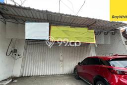 Area Ramai! Ruko Dijual di Wiyung untuk Bisnis Luas Bangunan 216m2 Area Ramai! Ruko Dijual di Wiyung untuk Bisnis Luas Bangunan 216m2
