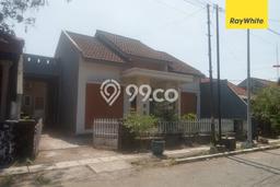 Ready to Use! Luxury House LT 255m2 Desain Elegan di Perak Ready to Use! Luxury House LT 255m2 Desain Elegan di Perak