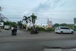 Tanah untuk Dijual di Curug Tangerang Luas 2000m2 Tanah untuk Dijual di Curug Tangerang Luas 2000m2