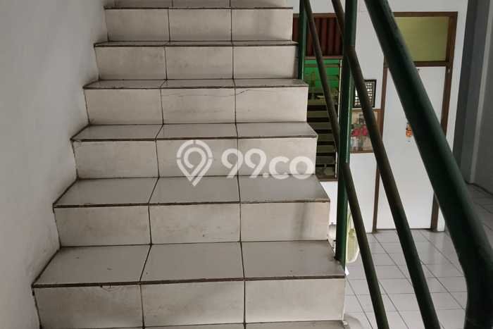Ruko Dijual Lokasi Emas di Pamulang Luas 300m2 Ruko Dijual Lokasi Emas di Pamulang Luas 300m2