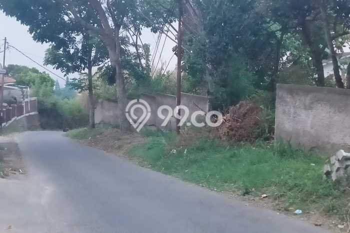 Tanah untuk Dijual Lokasi Cidadap, Bandung Luas 1100m2 - Tanah untuk Dijual Lokasi Cidadap, Bandung Luas 1100m2 -