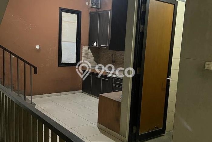 Disewakan Ruko di Pusat Kota Bandung Ramai Strategis Disewakan Ruko di Pusat Kota Bandung Ramai Strategis