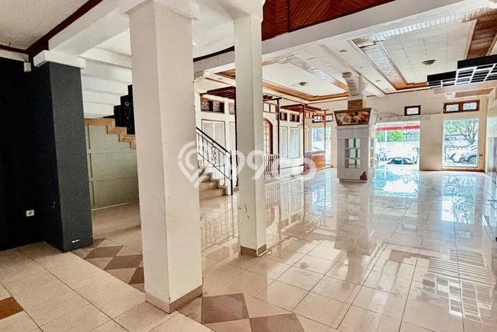 Unit Komersial Tersedia di Riau Spesifikasi LB 1000m2 Unit Komersial Tersedia di Riau Spesifikasi LB 1000m2