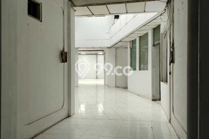Unit Ruko Dijual di Bandung LT 626m2 & LB 1000m2 Unit Ruko Dijual di Bandung LT 626m2 & LB 1000m2