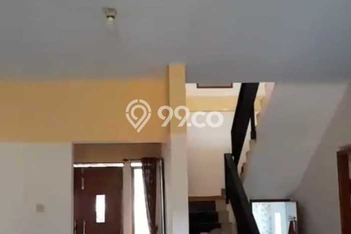Rumah PREMIUM! area Sariwangi, Bandung, Luas 400m² LB 200m², HARGA SPESIAL Rumah PREMIUM! area Sariwangi, Bandung, Luas 400m² LB 200m², HARGA SPESIAL