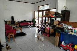 For Sale! Premium House LT 800m2 Desain Elegan di Lembang For Sale! Premium House LT 800m2 Desain Elegan di Lembang