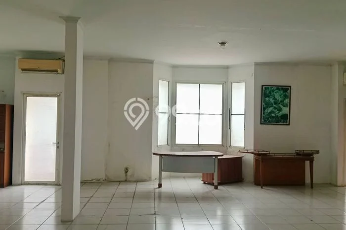 Unit Ruko Dijual di Bandung LT 190m2 & LB 360m2 Unit Ruko Dijual di Bandung LT 190m2 & LB 360m2