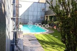 Ready to Use! Luxury House LT 956m2 Desain Elegan di Pondok Hijau Ready to Use! Luxury House LT 956m2 Desain Elegan di Pondok Hijau