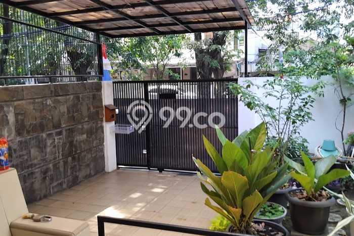 Jual Rumah Siap Huni di Kelapa Gading Jakarta Utara Harga Rp 5,5 Juta LT 200m2 Jual Rumah Siap Huni di Kelapa Gading Jakarta Utara Harga Rp 5,5 Juta LT 200m2