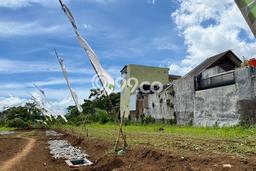 Rumah Luas Asri 10 KT Siap Pakai di Malang Kota Malang Rumah Luas Asri 10 KT Siap Pakai di Malang Kota Malang