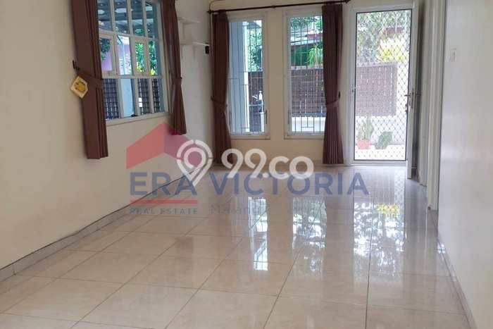 Jual Rumah Strategis Bagus Punya 3 KT di Pakis Malang SHM Jual Rumah Strategis Bagus Punya 3 KT di Pakis Malang SHM