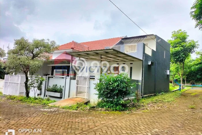 Rumah Modern Minimalis 4 KT Bisa Langsung Pindah di Singosari Rumah Modern Minimalis 4 KT Bisa Langsung Pindah di Singosari
