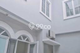 Dijual Rumah Mewah Megah Dengan View Cantik di Gading Serpong, Tangerang Dijual Rumah Mewah Megah Dengan View Cantik di Gading Serpong, Tangerang