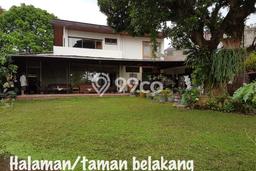 Rumah Elit LB 385m2 Siap Pakai Desain Elegan di Hegarmanah, Bandung Rumah Elit LB 385m2 Siap Pakai Desain Elegan di Hegarmanah, Bandung