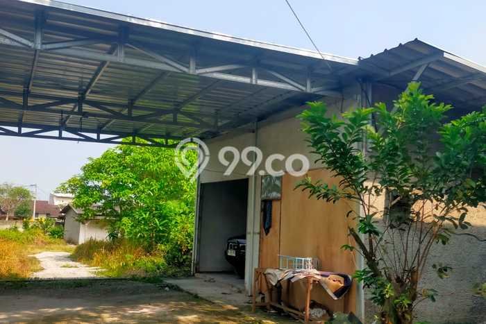 Unit Komersial Dijual di Parung Panjang Bogor 60m2 Unit Komersial Dijual di Parung Panjang Bogor 60m2