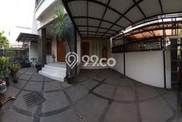 Rumah Modern 4 KT di Banjar Wijaya Tangerang Semi Furnished Rumah Modern 4 KT di Banjar Wijaya Tangerang Semi Furnished