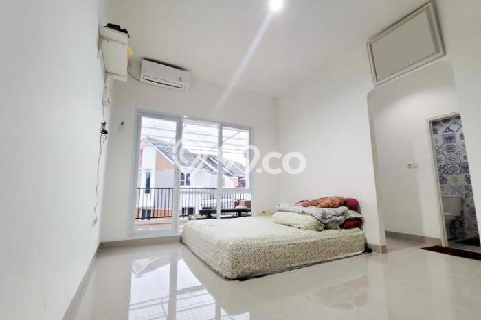 Dijual Rumah Strategis Bagus Punya 4 KT di Curug Tangerang SHM Dijual Rumah Strategis Bagus Punya 4 KT di Curug Tangerang SHM