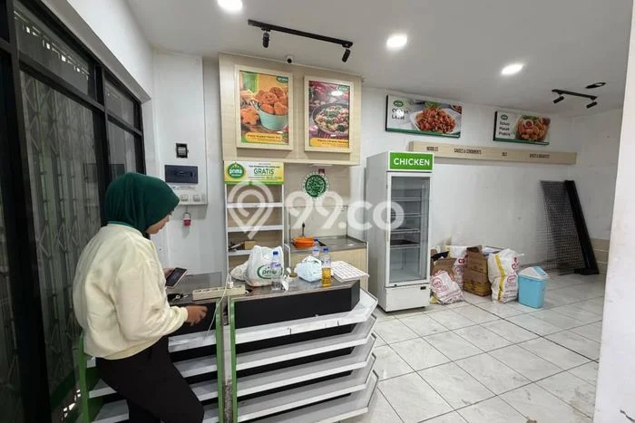 Untuk Disewa Komersial di Regol Bandung LT 100m2, LB 80m2 Untuk Disewa Komersial di Regol Bandung LT 100m2, LB 80m2