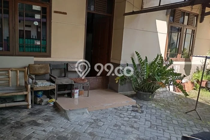 Rumah Strategis Modern Lb 90m2 di Babakan Ciparay, Bandung Rumah Strategis Modern Lb 90m2 di Babakan Ciparay, Bandung