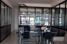 Ruko Disewa di Bandung dengan LB 100m2 Area Komersial Ramai Ruko Disewa di Bandung dengan LB 100m2 Area Komersial Ramai
