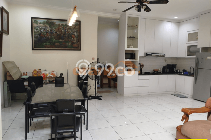 Rumah Elit Modern Tanpa Renovasi di Citra Grand Jakarta Timur Rumah Elit Modern Tanpa Renovasi di Citra Grand Jakarta Timur