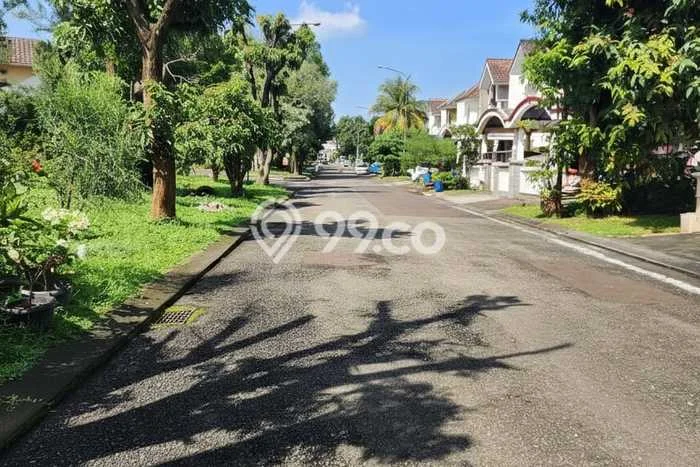 Dijual Tanah Lokasi Legenda Wisata, Bogor Seluas 426m2 Dijual Tanah Lokasi Legenda Wisata, Bogor Seluas 426m2