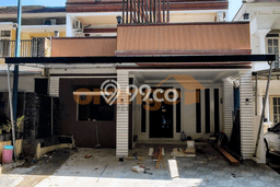 Dijual Hunian Rumah Terawat 6 KT di Kota Wisata, Jakarta Timur Dijual Hunian Rumah Terawat 6 KT di Kota Wisata, Jakarta Timur