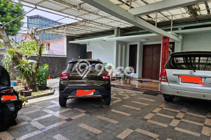For Sale! Premium House LT 775m2 Desain Modern di Kebagusan For Sale! Premium House LT 775m2 Desain Modern di Kebagusan