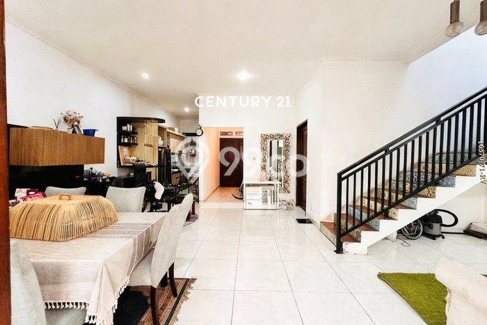 Jual Rumah Minimalis Bagus Punya 3 KT di Ciputat Tangerang Selatan SHM Jual Rumah Minimalis Bagus Punya 3 KT di Ciputat Tangerang Selatan SHM