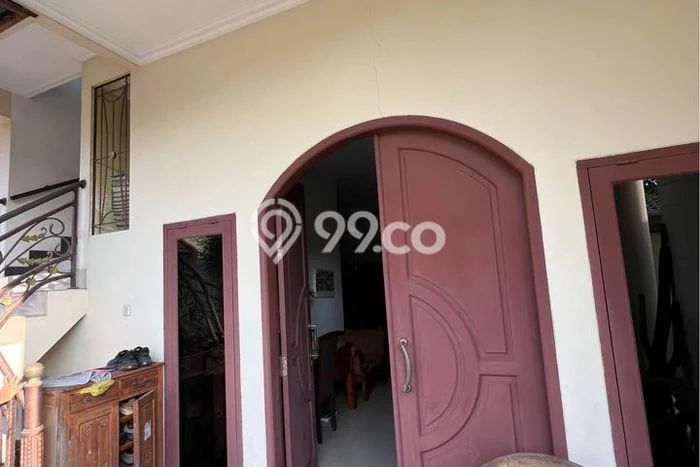 Dijual Rumah Premium dengan Fasilitas Sekitar Komplit di Semarang Barat, Semarang Dijual Rumah Premium dengan Fasilitas Sekitar Komplit di Semarang Barat, Semarang