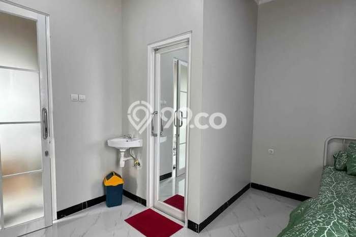 Dijual Segera Kost 30 Kamar, 30 Kamar Mandi di Tembalang, Semarang, Luas 850m2 Dijual Segera Kost 30 Kamar, 30 Kamar Mandi di Tembalang, Semarang, Luas 850m2