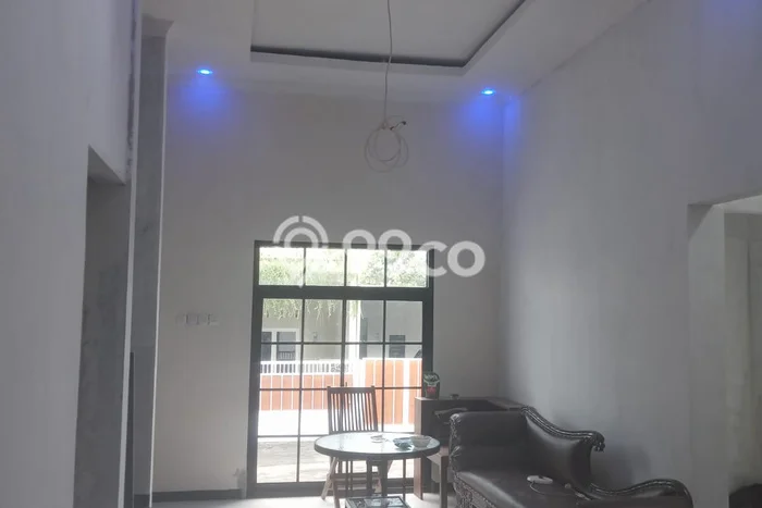 Rumah Modern Minimalis 5 Kamar Bisa Langsung Pindah di Banyumanik Rumah Modern Minimalis 5 Kamar Bisa Langsung Pindah di Banyumanik