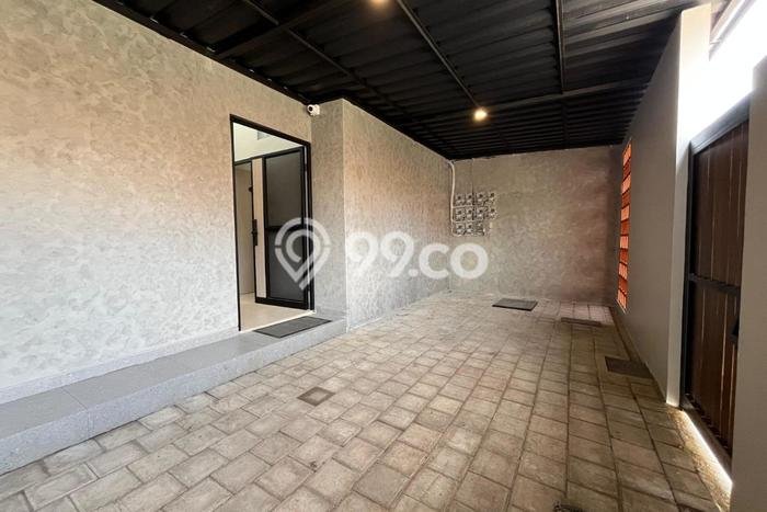 Dijual Kost di Semarang Barat, Semarang, 10 KT, 11 KM, Luas 180m2 Dijual Kost di Semarang Barat, Semarang, 10 KT, 11 KM, Luas 180m2