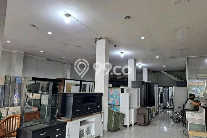 Dijual Ruko di Ciledug Tangerang LT 638m2 / LB 268m2 Dijual Ruko di Ciledug Tangerang LT 638m2 / LB 268m2