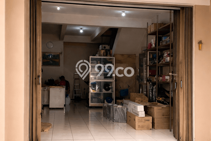 Ruko Dijual di Prime Area Tangerang Selatan Luas 54m2 Ruko Dijual di Prime Area Tangerang Selatan Luas 54m2
