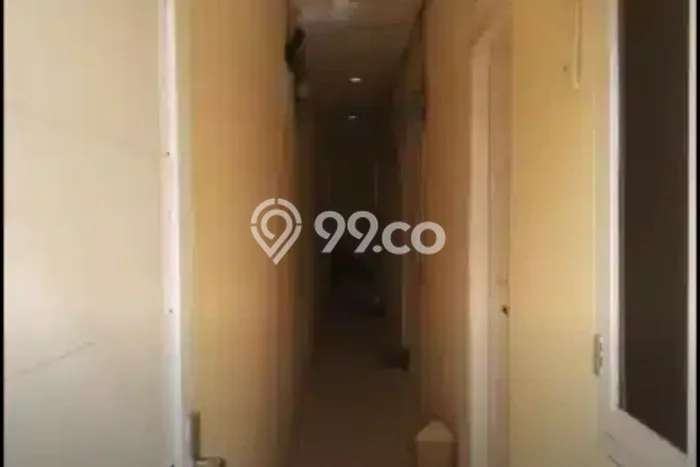 Kost Dijual di Simprug dengan 0 KT dan Luas 222m2 Kost Dijual di Simprug dengan 0 KT dan Luas 222m2