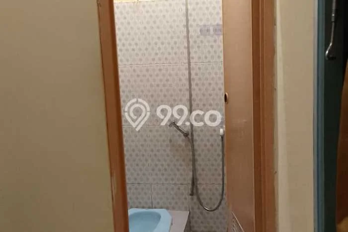 Kost Dijual di Simprug dengan 0 KT dan Luas 222m2 Kost Dijual di Simprug dengan 0 KT dan Luas 222m2
