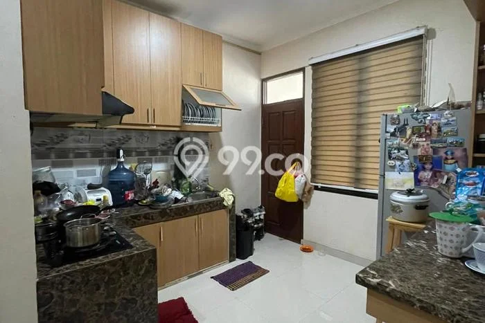 Rumah Bagus Disewakan di Graha Raya, Tangerang Selatan LT 144m2, LB 100m2 Rumah Bagus Disewakan di Graha Raya, Tangerang Selatan LT 144m2, LB 100m2
