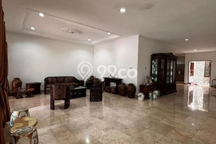 Rumah Elit Modern Tanpa Renovasi di Pondok Indah Jakarta Selatan Rumah Elit Modern Tanpa Renovasi di Pondok Indah Jakarta Selatan
