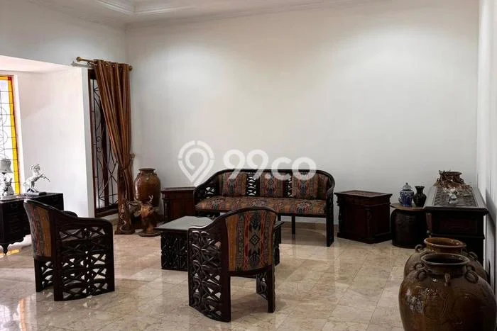 Rumah Elit Modern Tanpa Renovasi di Pondok Indah Jakarta Selatan Rumah Elit Modern Tanpa Renovasi di Pondok Indah Jakarta Selatan
