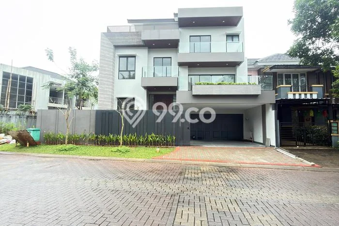 For Sale Rumah Mewah Exclusive di BSD, Tangerang Selatan For Sale Rumah Mewah Exclusive di BSD, Tangerang Selatan