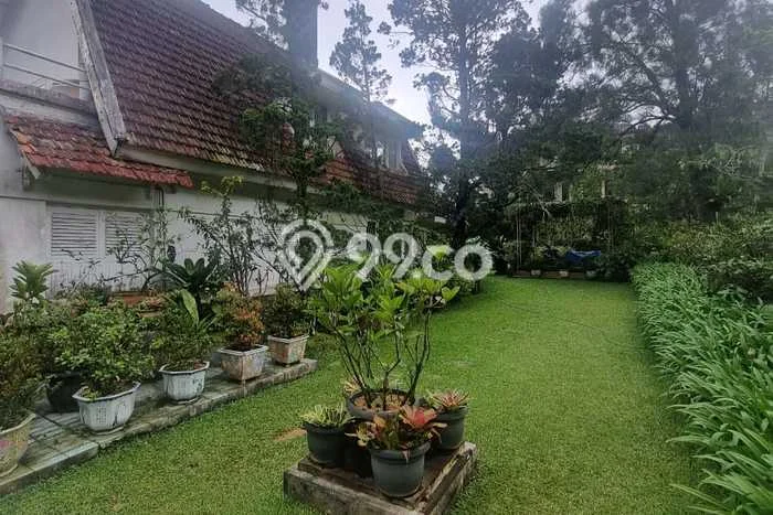 Tersedia Vila Kawasan Puncak, Luas 2000m², Lokasi Strategis Tersedia Vila Kawasan Puncak, Luas 2000m², Lokasi Strategis