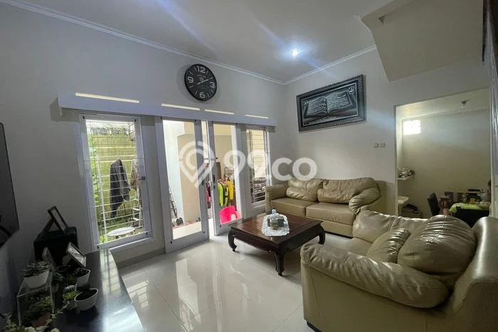 Rumah Modern Minimalis 5 KT Bisa Langsung Pindah di Kiaracondong Rumah Modern Minimalis 5 KT Bisa Langsung Pindah di Kiaracondong