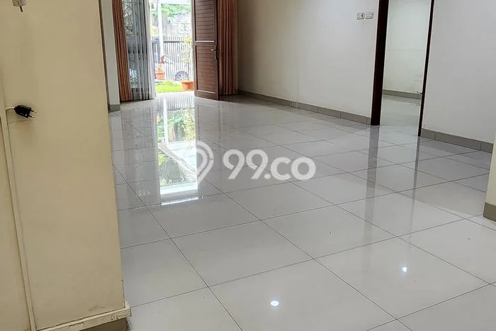 For Sale! Luxury House LT 170m2 Desain Modern di Pasteur For Sale! Luxury House LT 170m2 Desain Modern di Pasteur
