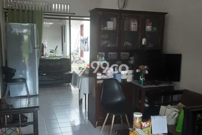 SPECIAL PRICE! Rumah Strategis di Antapani, LT 198m2m² Bangunan 147m2m² SPECIAL PRICE! Rumah Strategis di Antapani, LT 198m2m² Bangunan 147m2m²