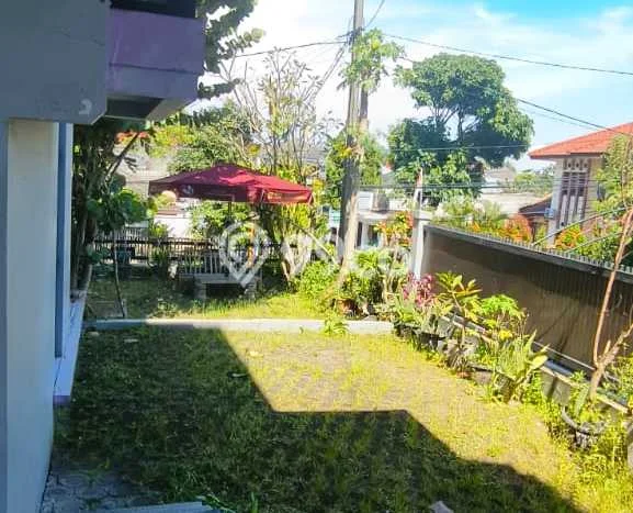 For Sale! Luxury House LT 212m2 Desain Elegan di Gunung Batu For Sale! Luxury House LT 212m2 Desain Elegan di Gunung Batu